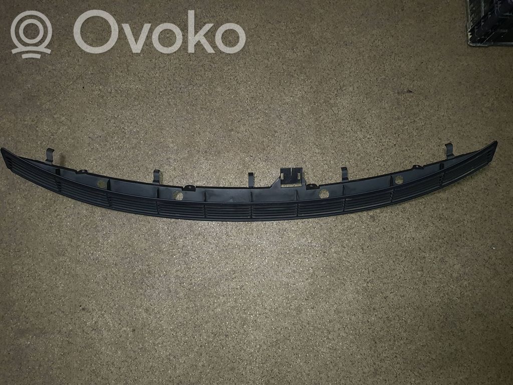BMW 3 E46 Parcel shelf grill 