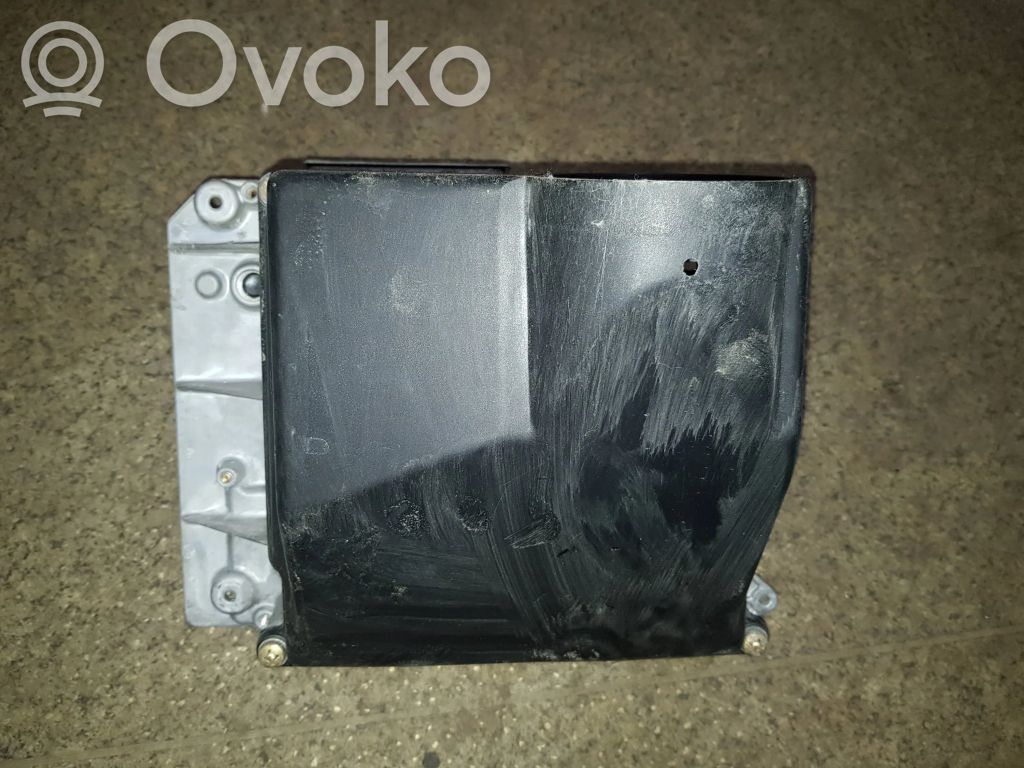 BMW 5 E34 Other engine bay part 