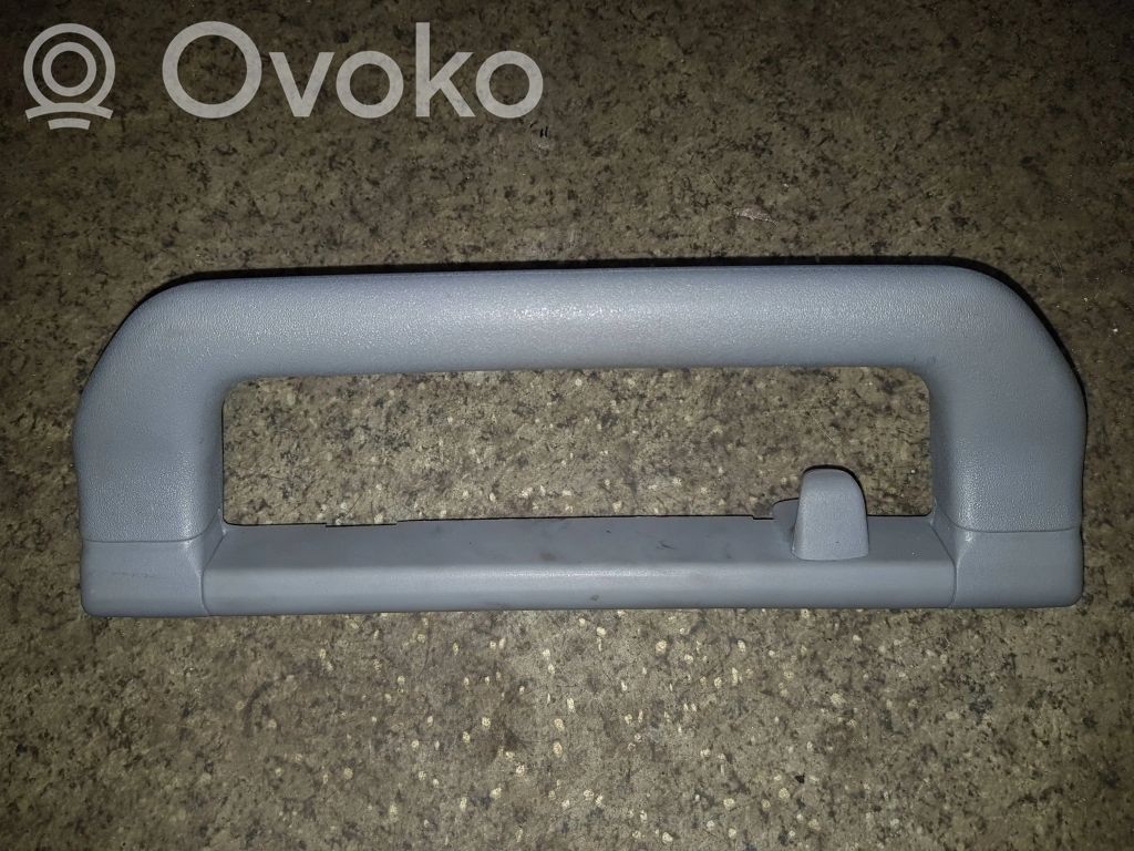 Rankenėlė galinė   8102403