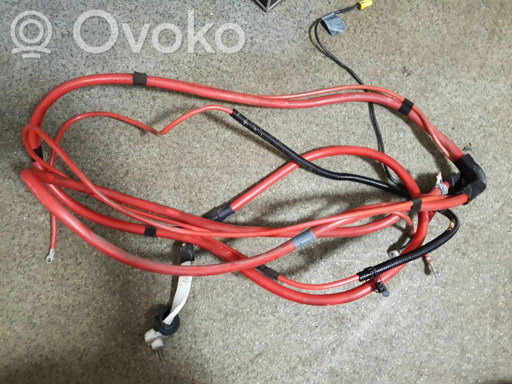 BMW 5 E39 Positive cable (battery) 
