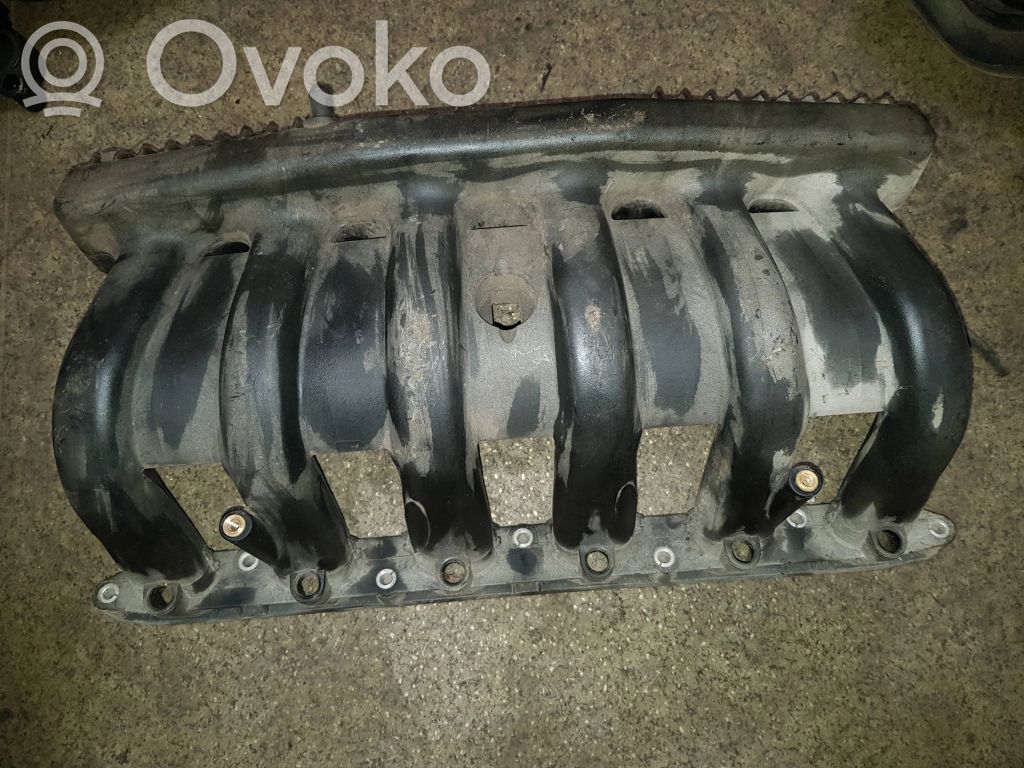 BMW 5 E39 Colector de admisión 