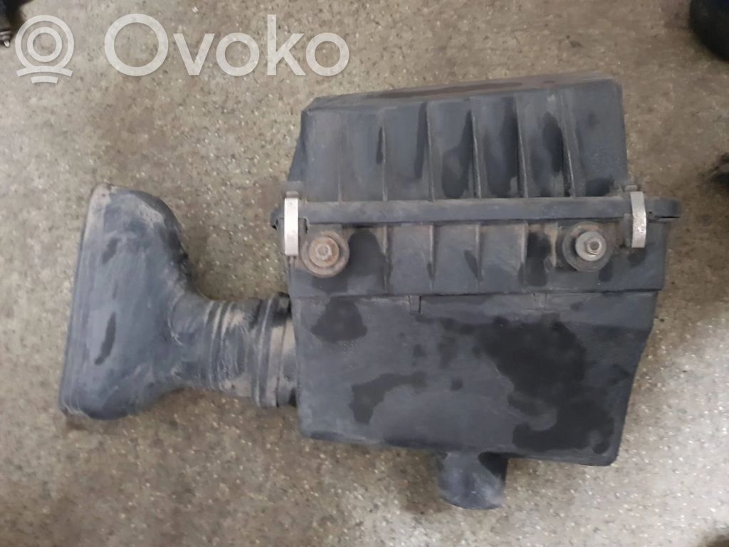 BMW 3 E36 Air filter box 