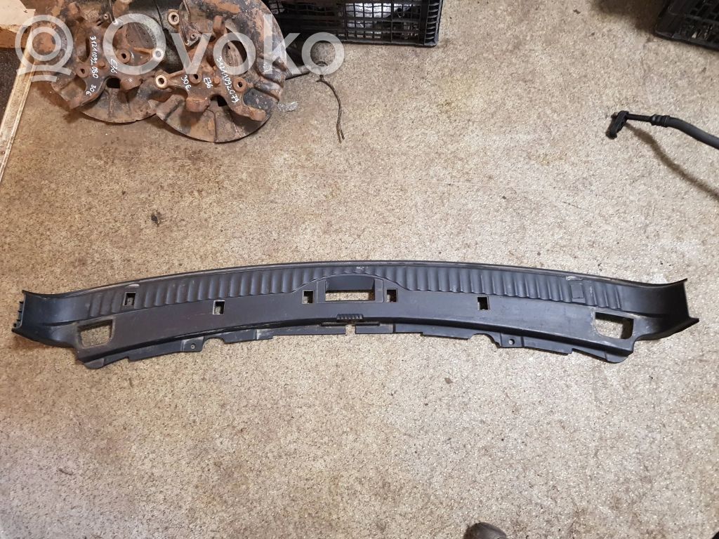 BMW 5 E60 E61 Other trunk/boot trim element 