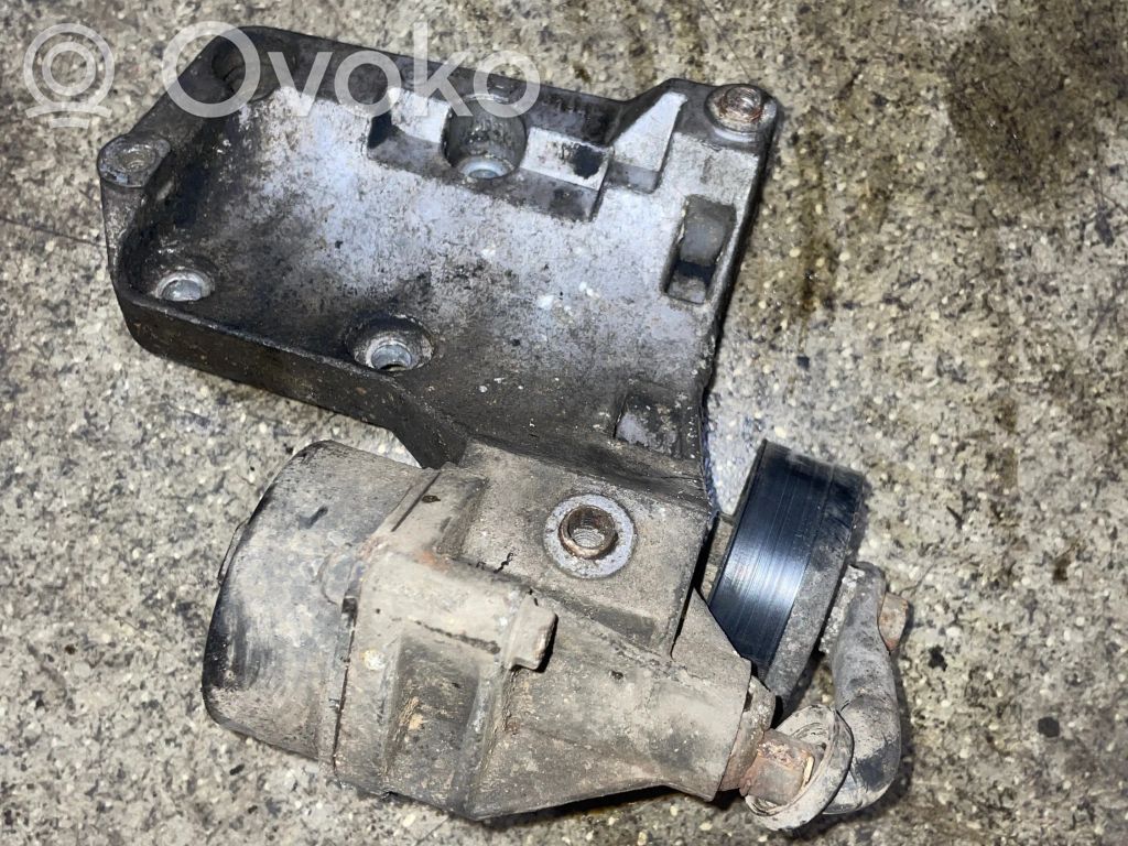 BMW 5 E39 A/C compressor mount bracket 