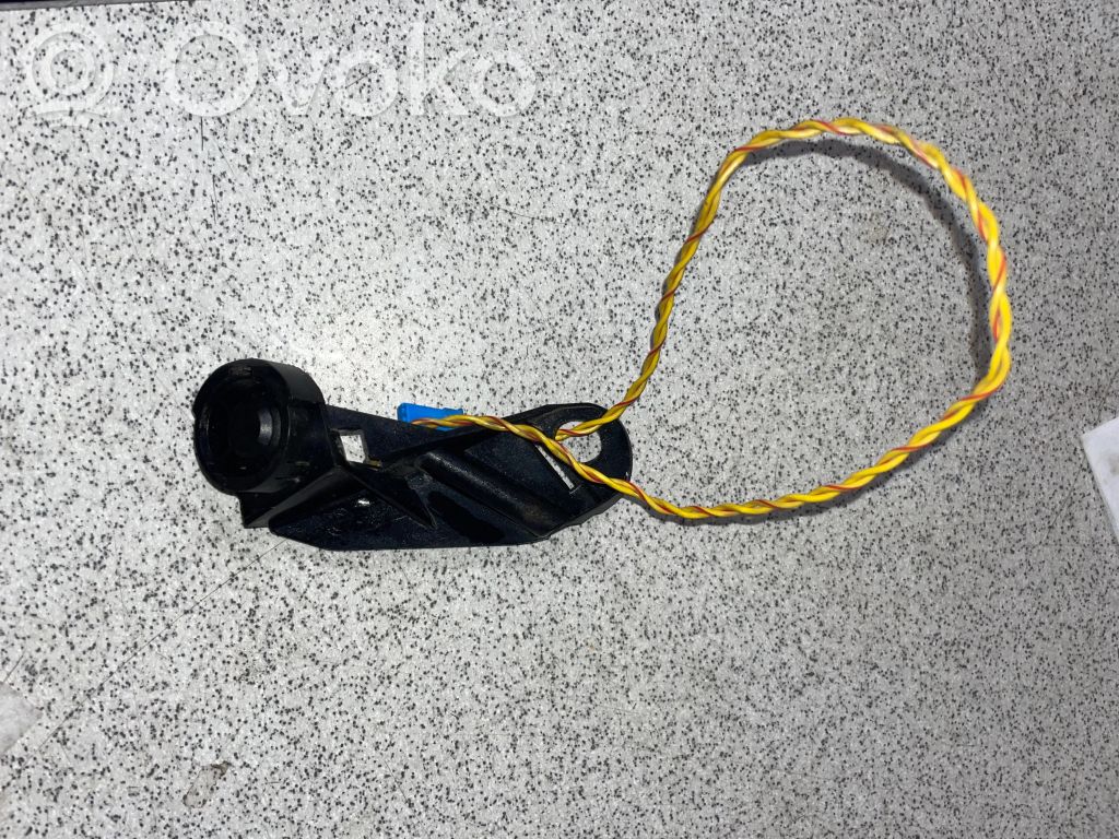BMW 5 E39 Front door speaker 