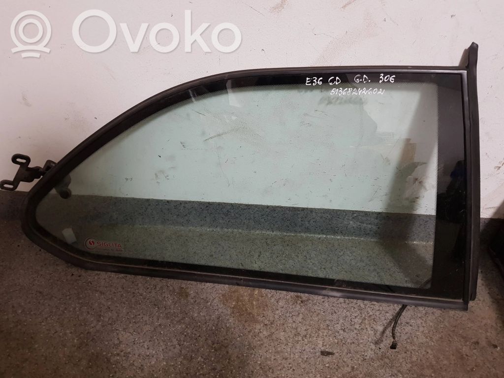 BMW 3 E36 Rear side window 