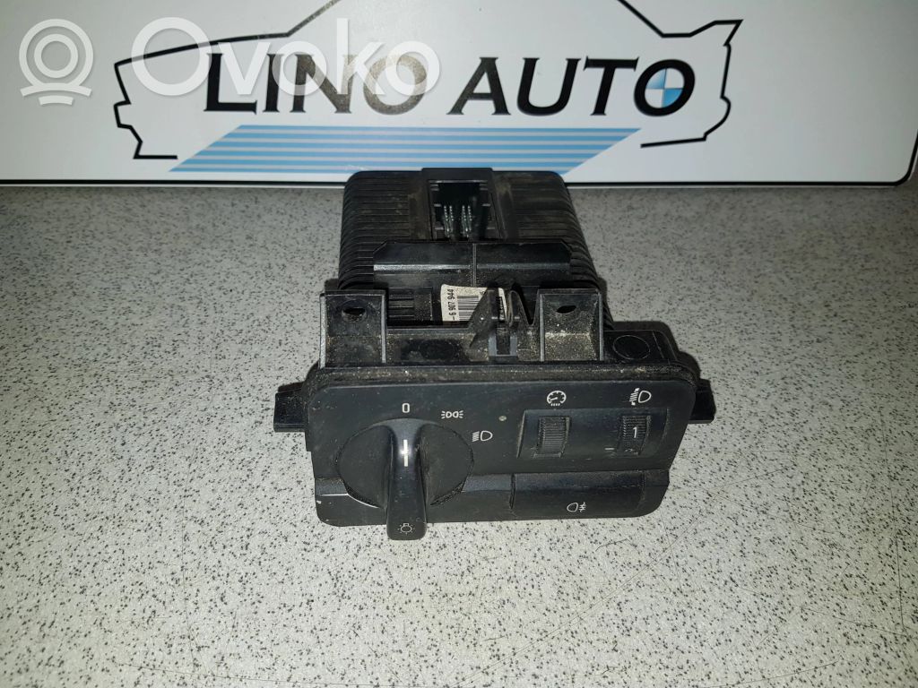 BMW 3 E46 Light module LCM 