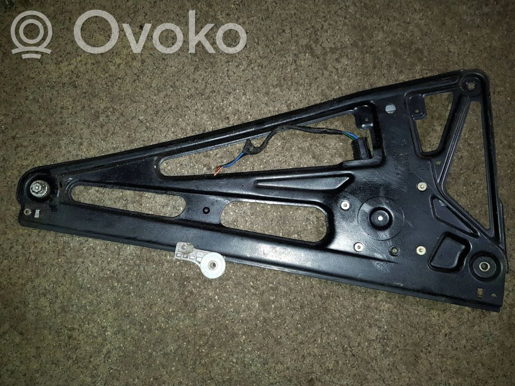 BMW 7 E38 Elektryczny podnośnik szyby drzwi tylnych 