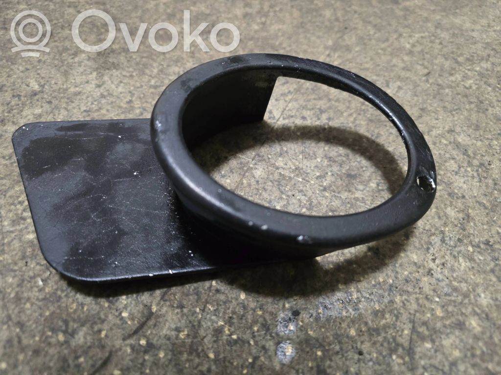 Etusumuvalon ritilä   337102