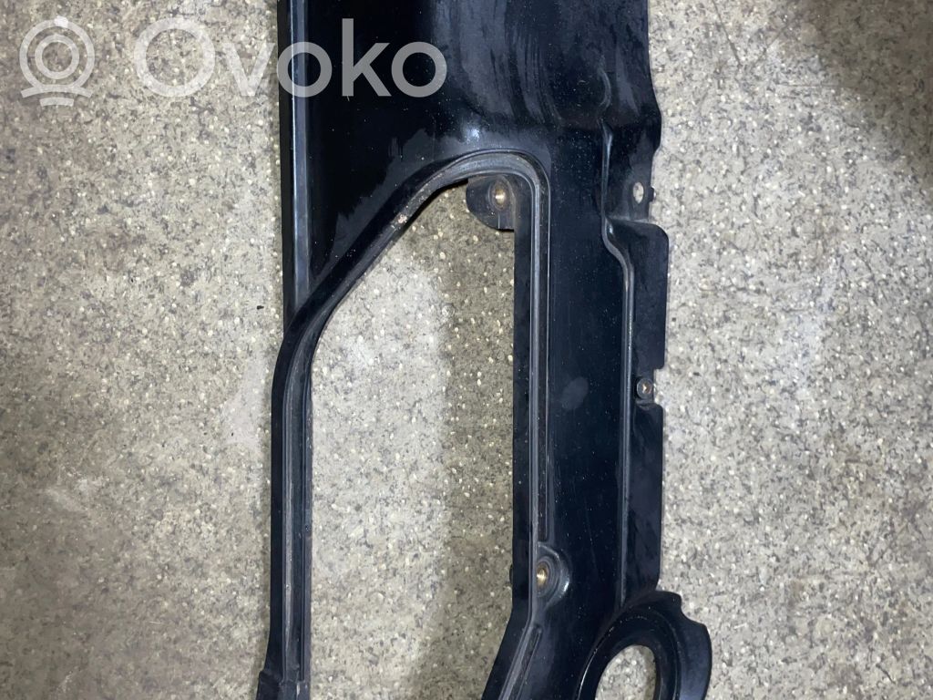 BMW 7 E65 E66 Couvercle cache moteur 