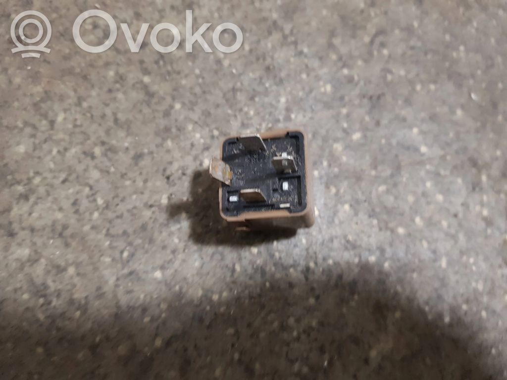 BMW 3 E36 Other relay 