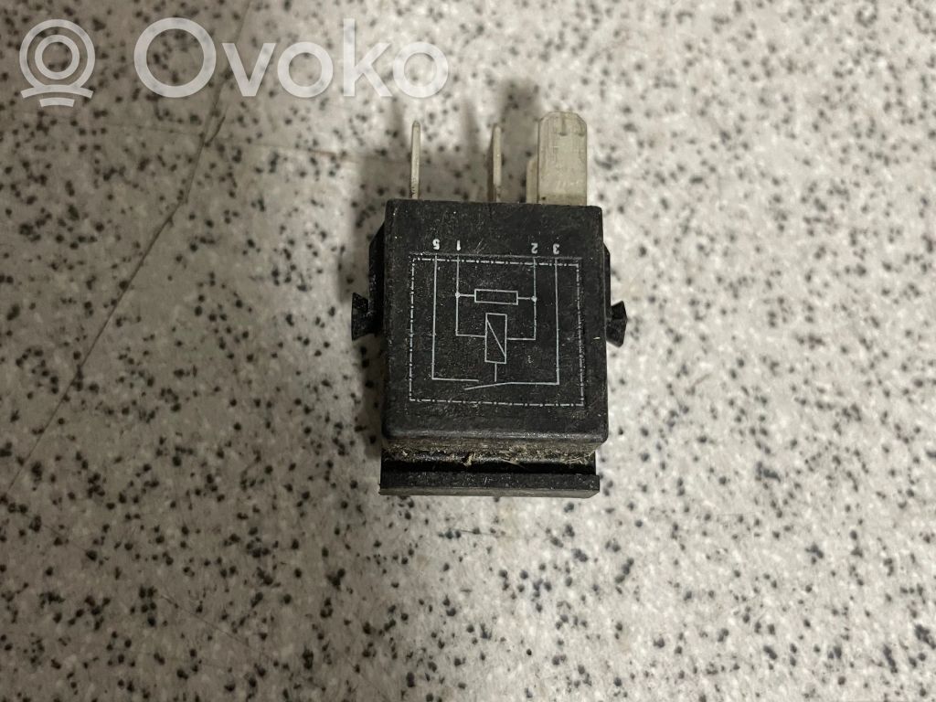 Muu rele   61361393412,V23073B1002X18,61361393411,61366902041