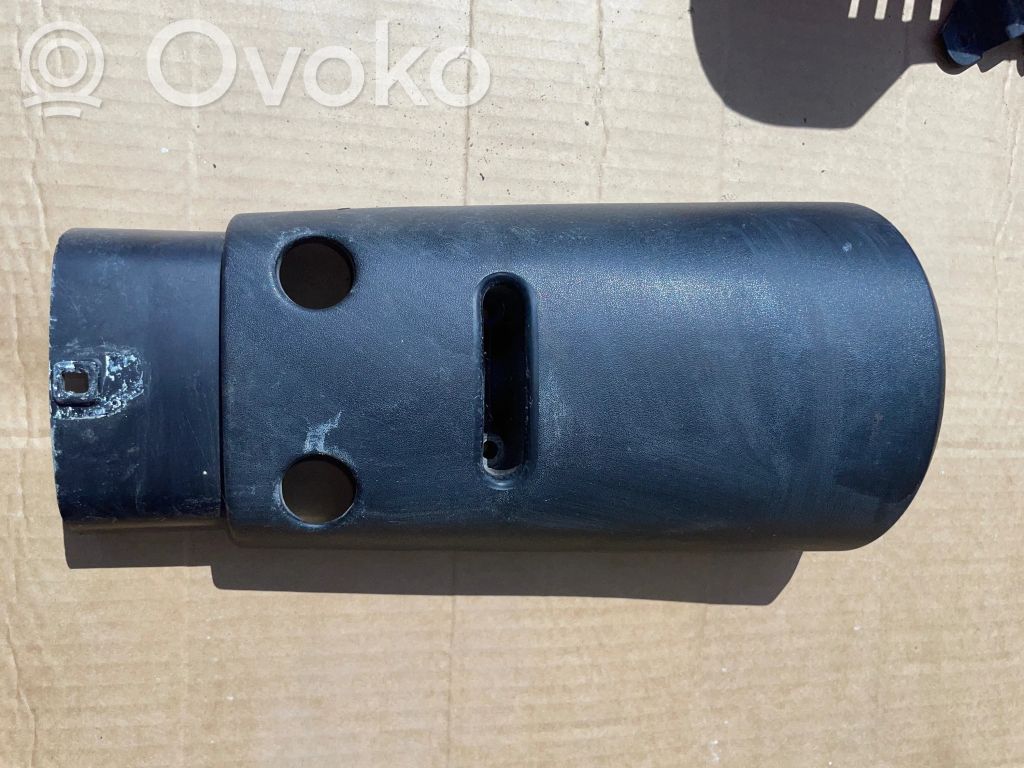 BMW 3 E30 Vairo ašies apdaila 