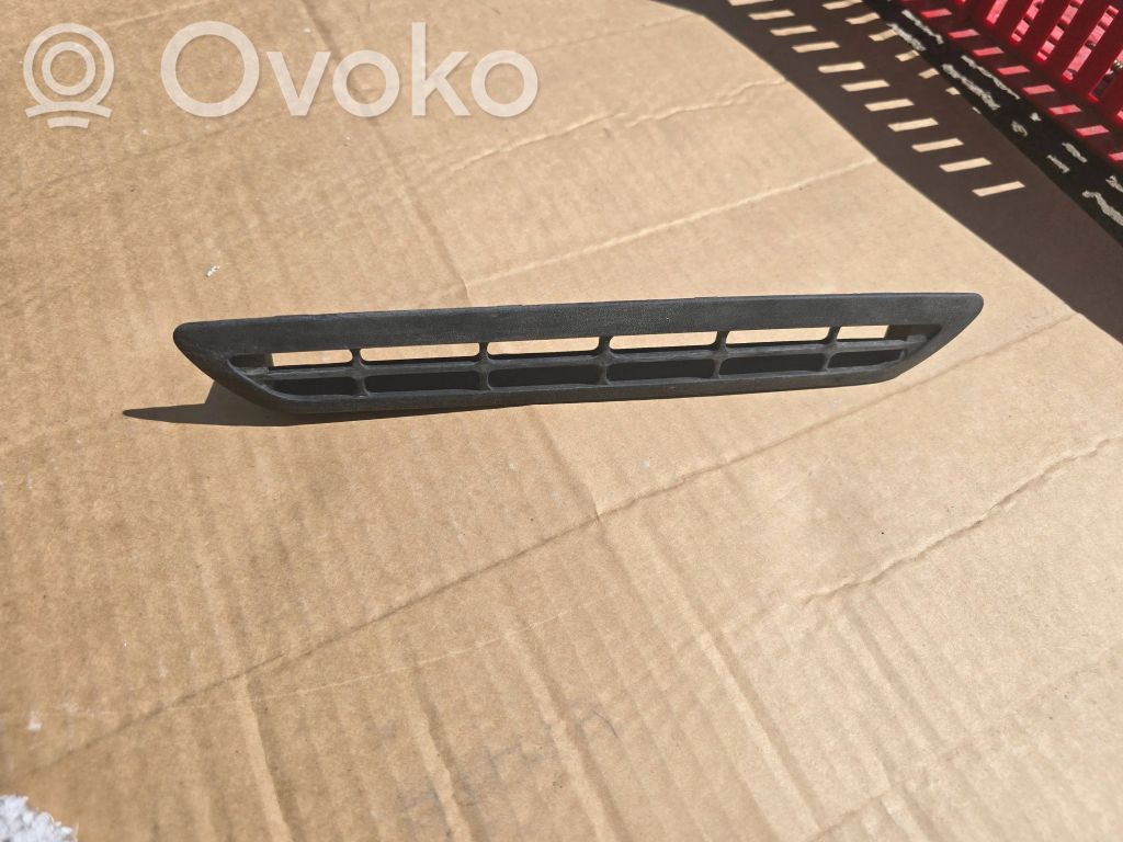 BMW 3 E30 Dashboard side air vent grill/cover trim 