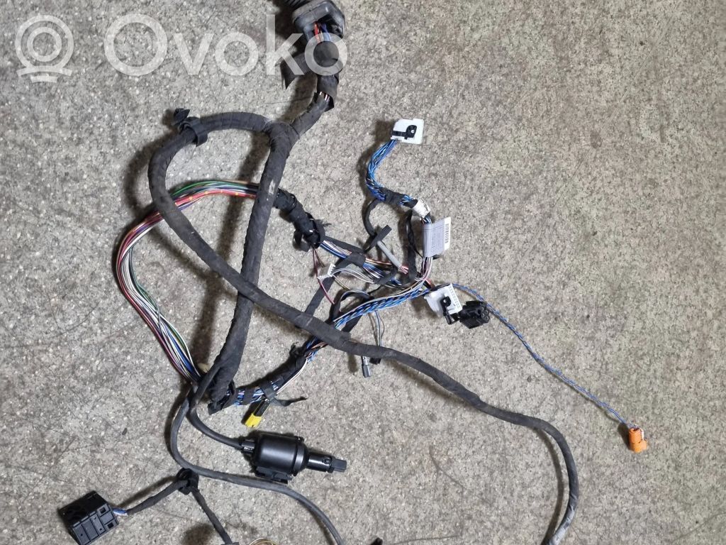 BMW 7 E38 Rear door wiring loom 