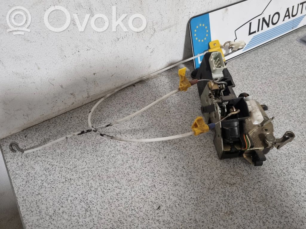 BMW 7 E38 Etuoven lukko 