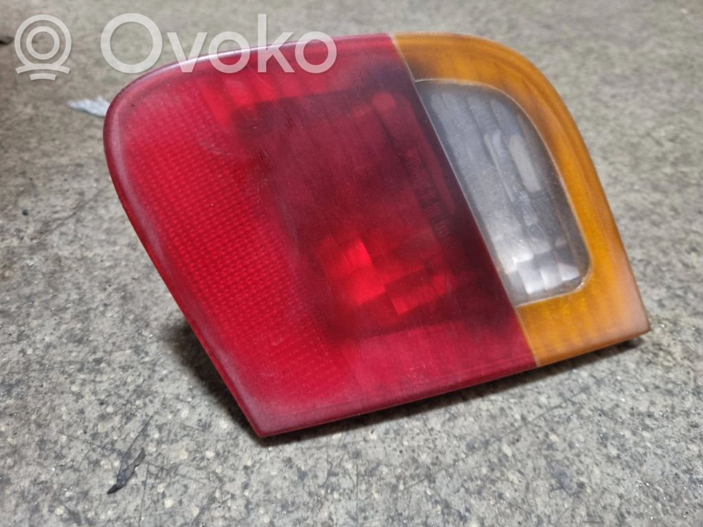 BMW 3 E46 Tailgate rear/tail lights 