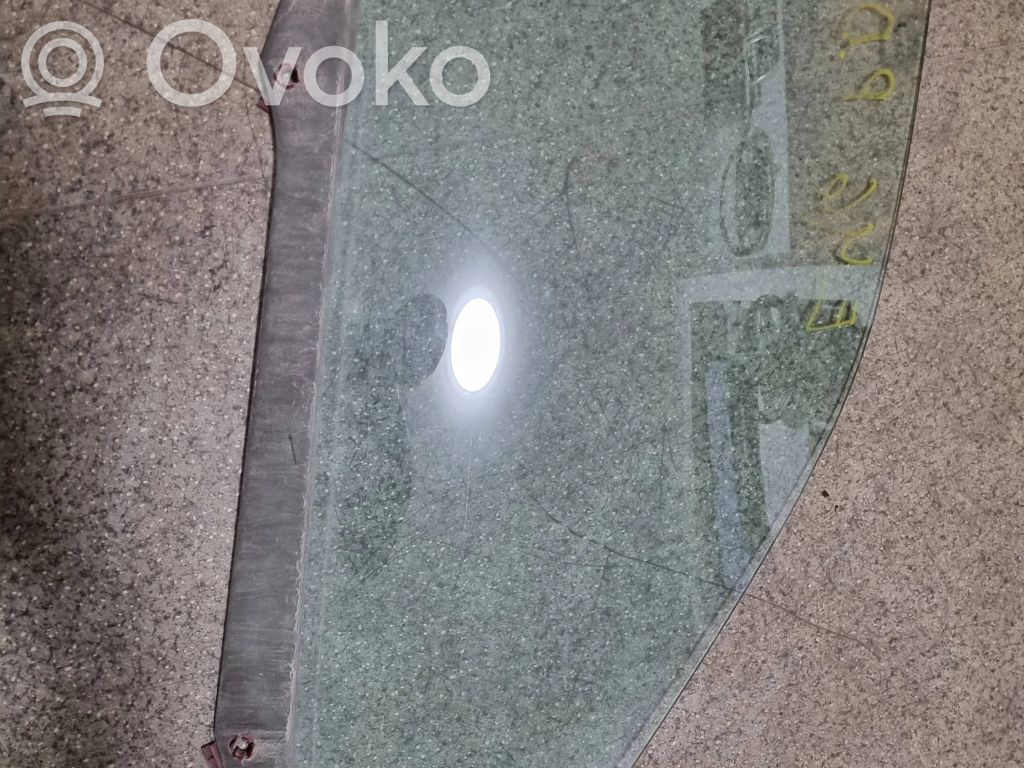 BMW 3 E46 priekšējo durvju stikls (četrdurvju mašīnai) 