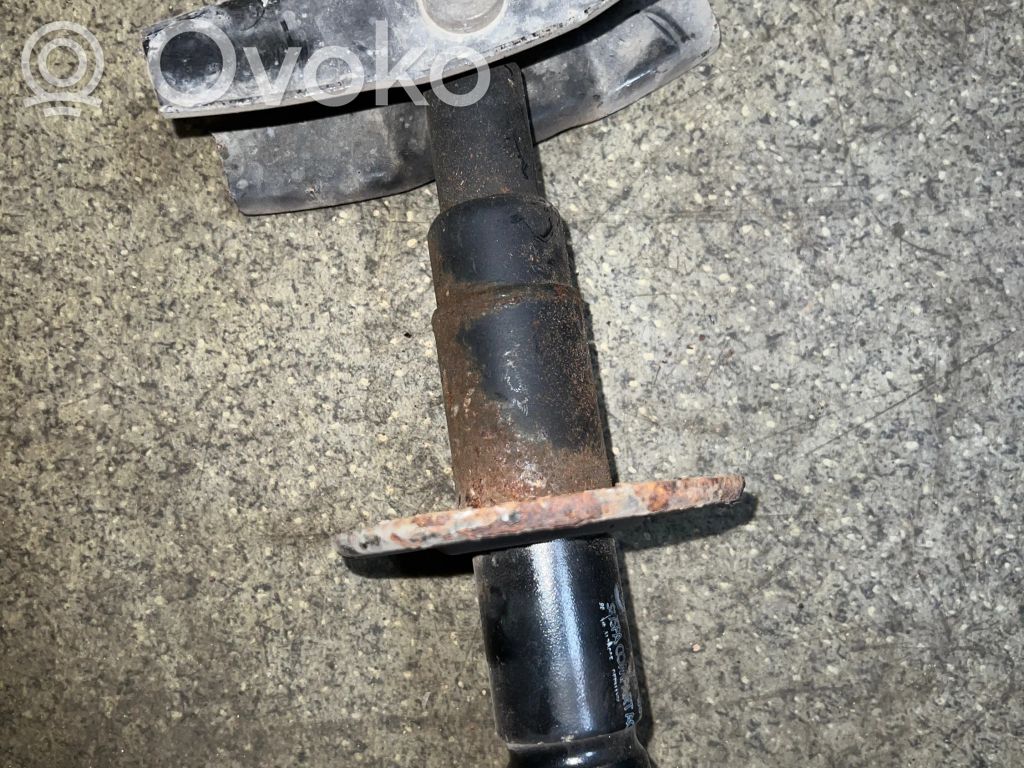 Front bumper mounting bracket   8119257,02310019