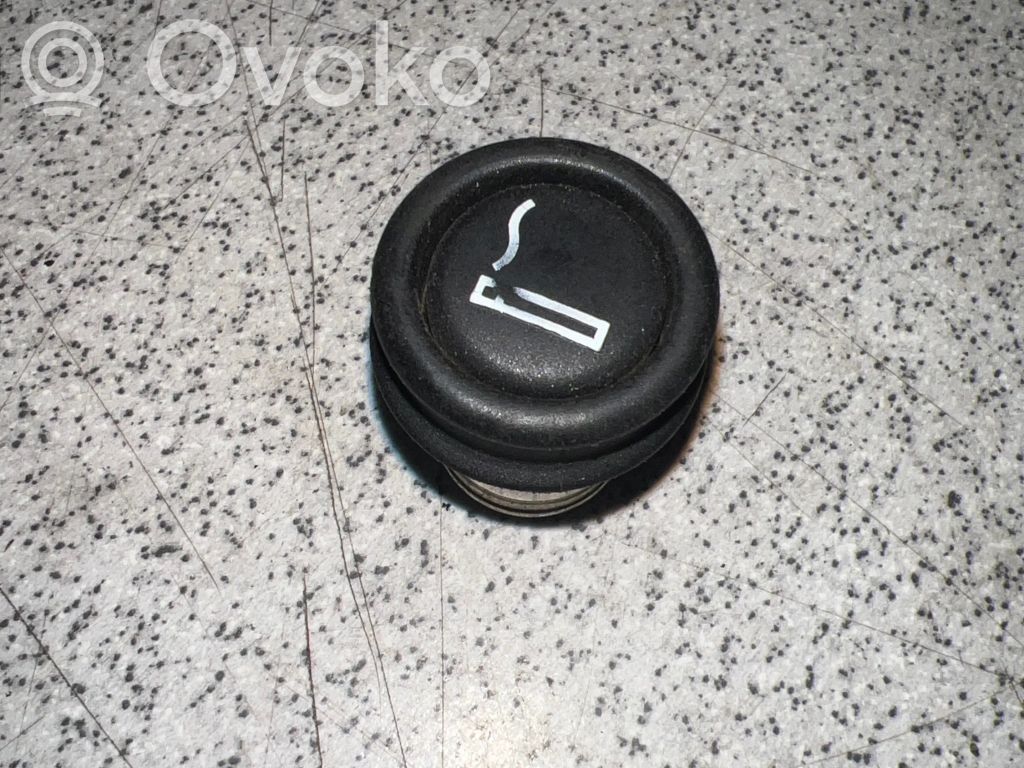 BMW 3 E46 Cigarette lighter 