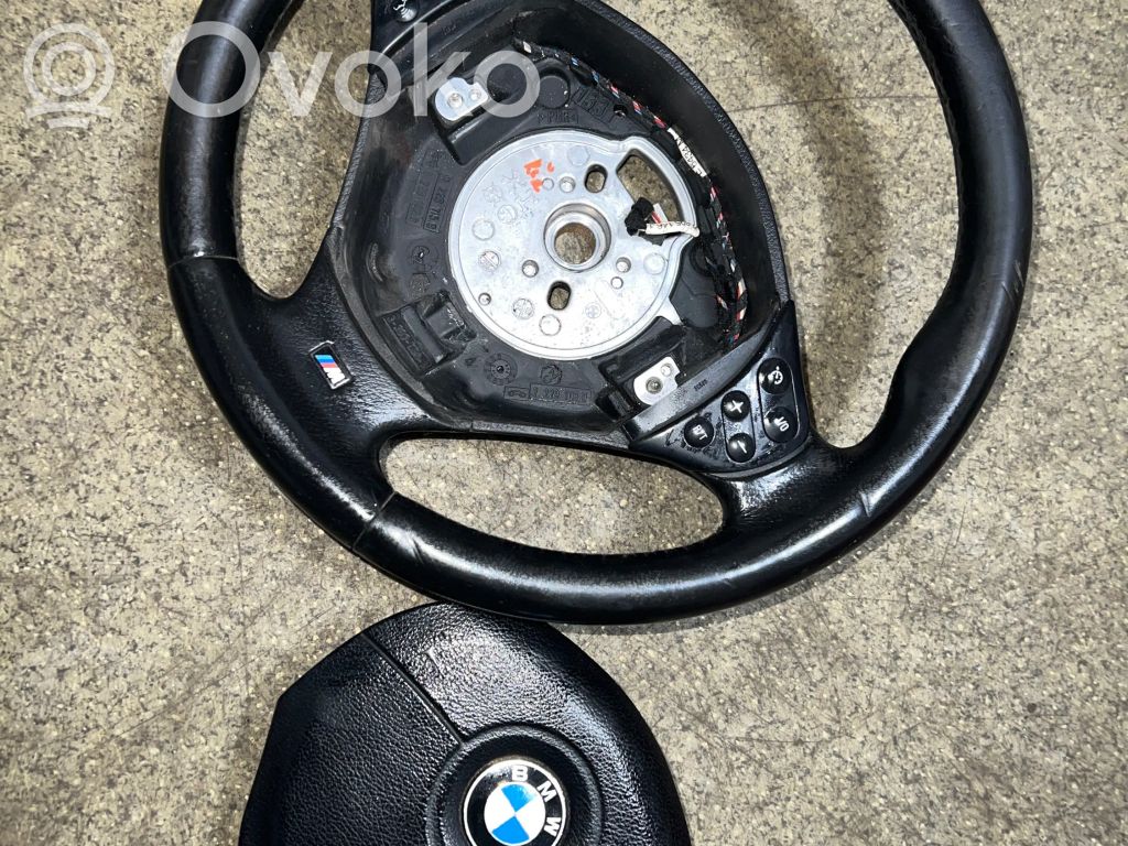 BMW 5 E39 Vairas 