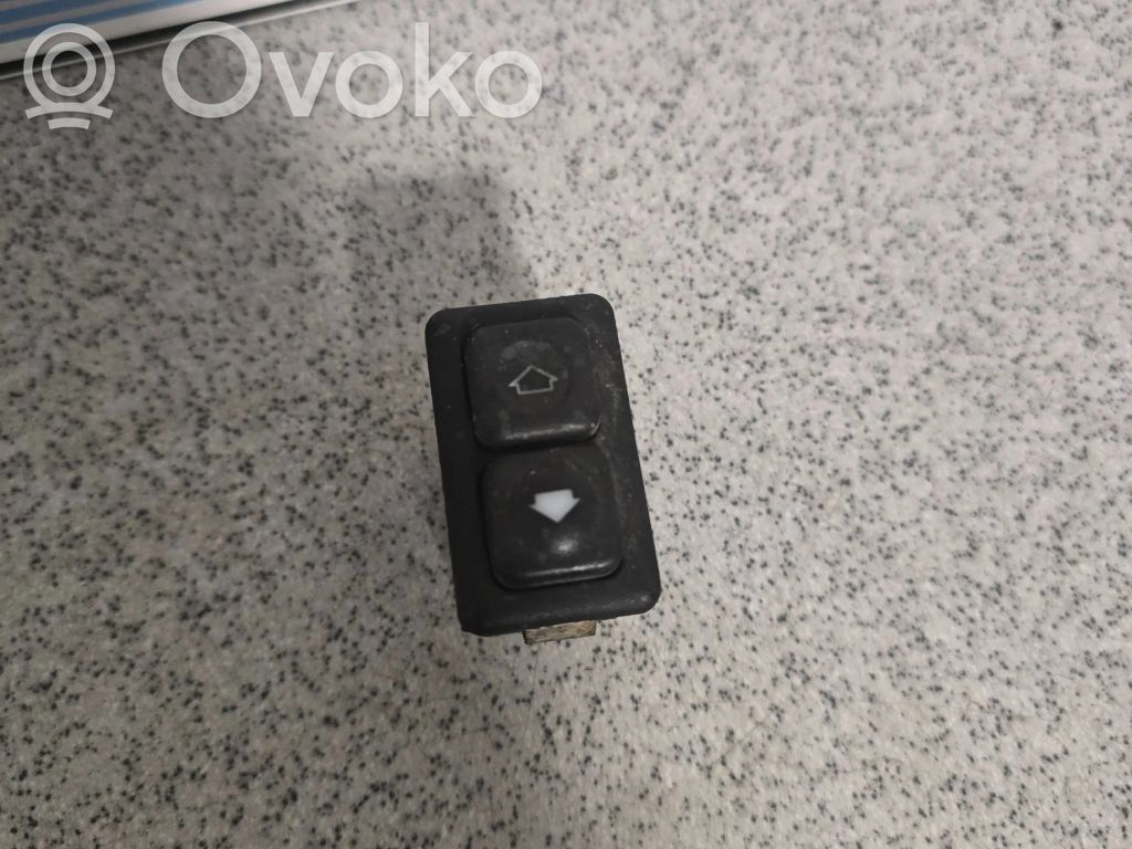 BMW 3 E30 Electric window control switch 