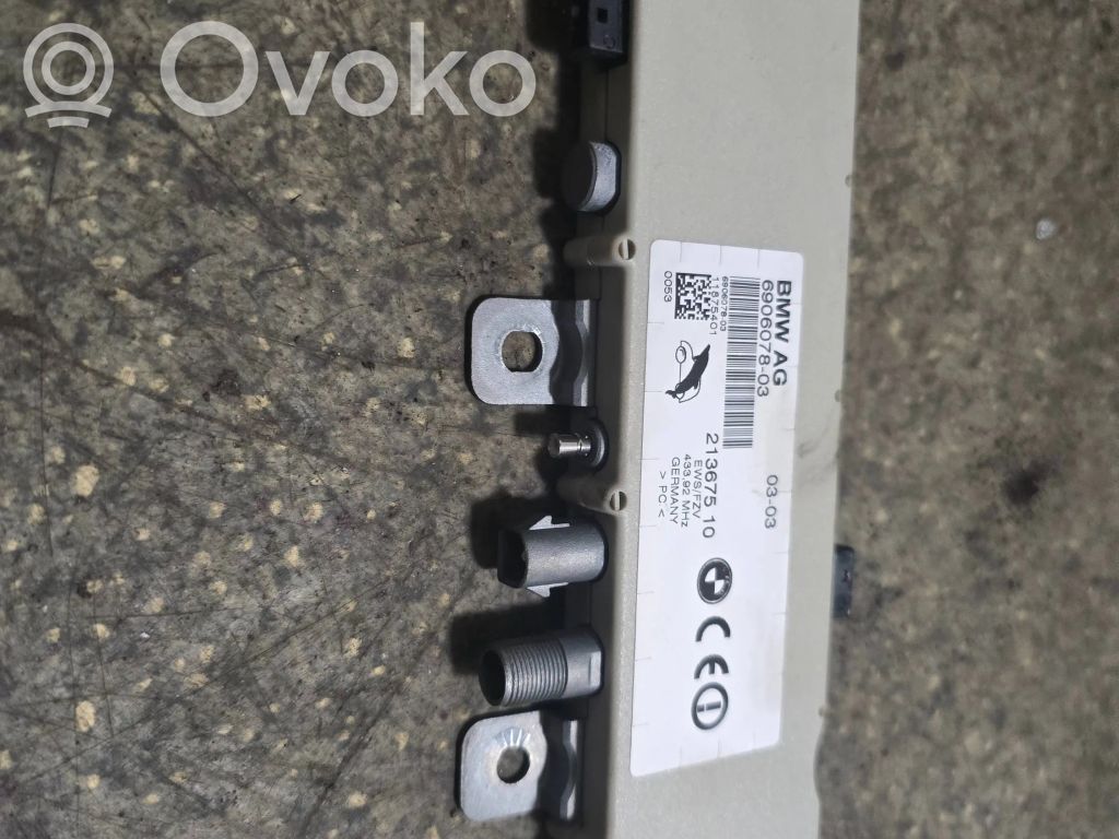BMW 5 E39 Aerial antenna amplifier 
