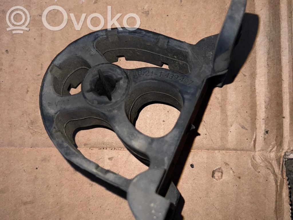 BMW X5 E53 Muffler mount bracket/holder 