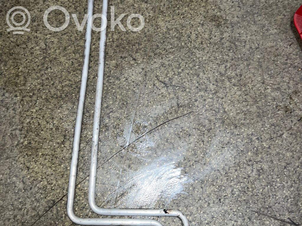 BMW 5 E39 Oro kondicionieriaus vamzdelis (-ai)/ žarna (-os) 