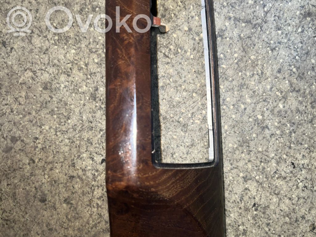 BMW 7 E65 E66 Cita veida salona detaļa 