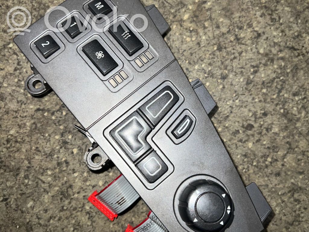 Commutateur de commande de siège   6918407,6918383