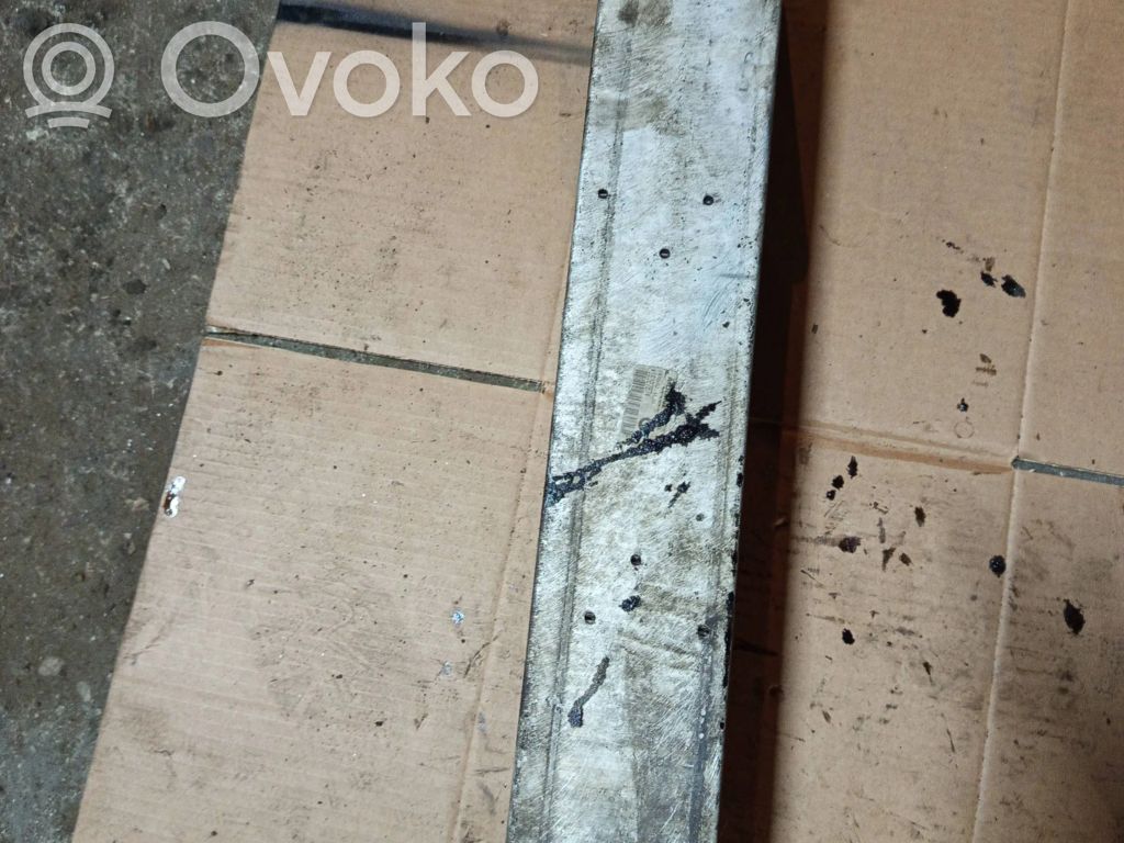 Interkūlerio radiatorius   17512247359,17512247363,2247359,2247363,4881093