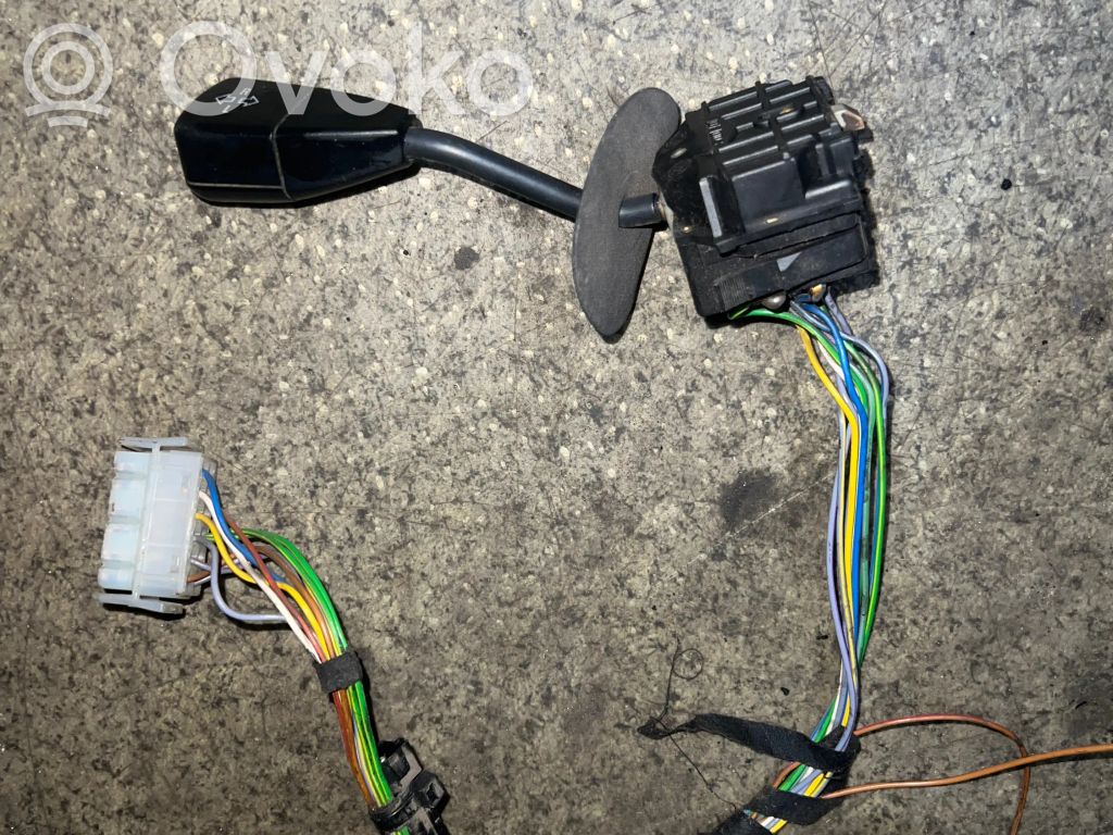 BMW 5 E34 Indicator stalk 