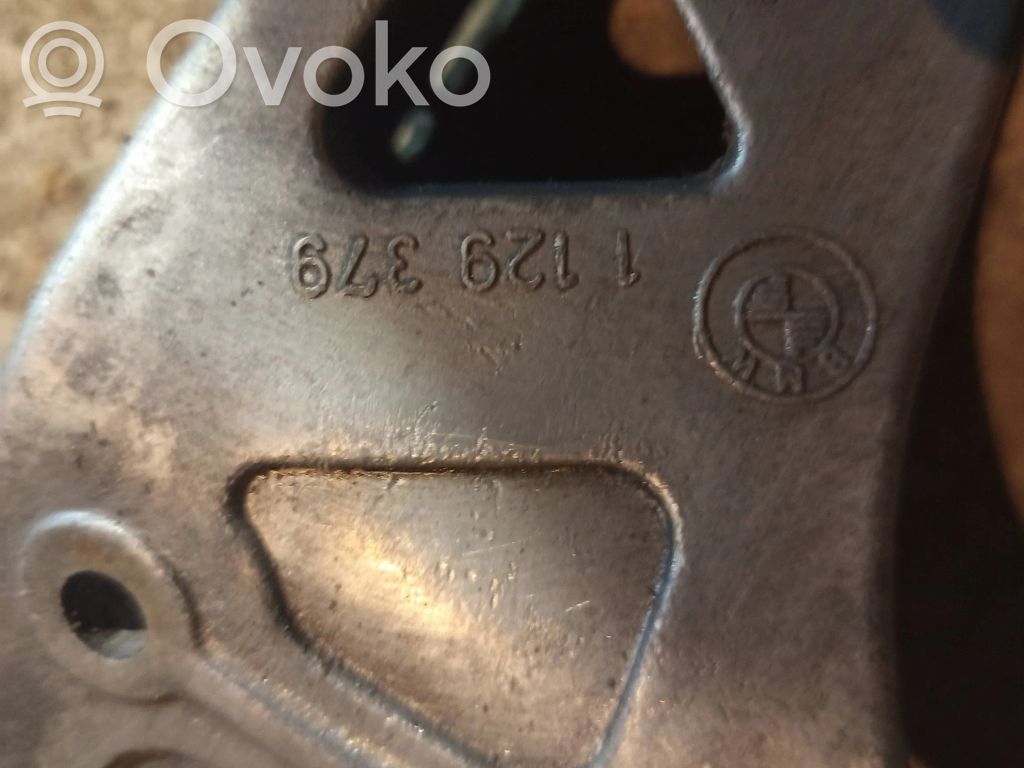BMW 5 E34 Engine mounting bracket 