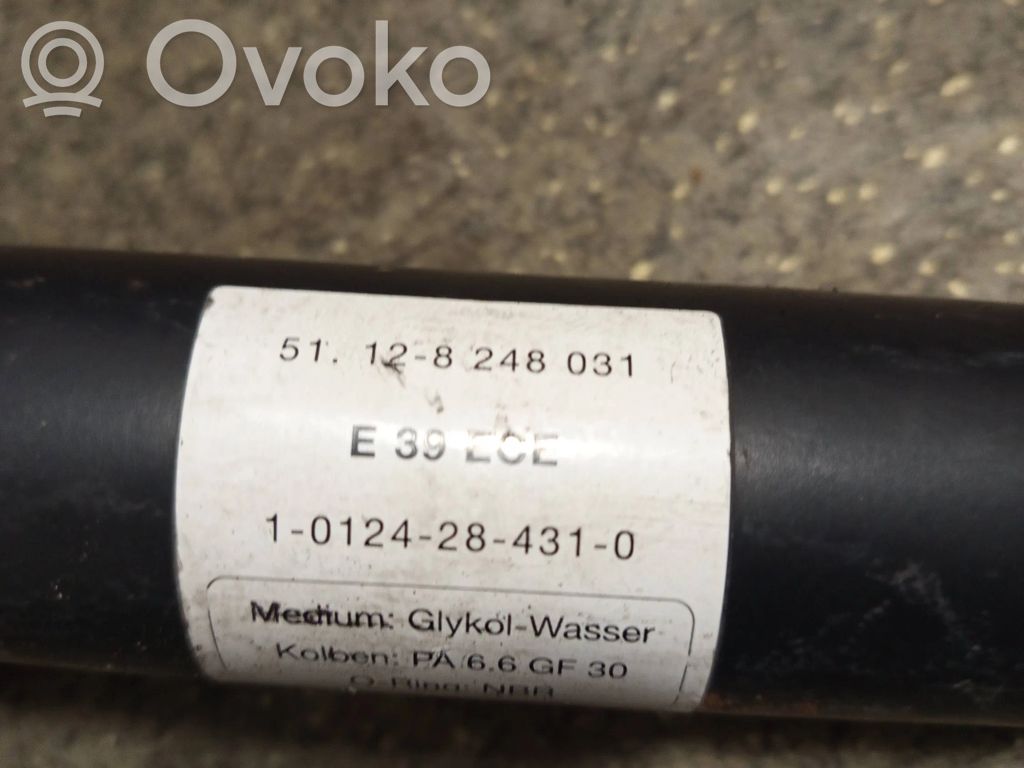 BMW 5 E39 Odbój / Amortyzator zderzaka tylnego 