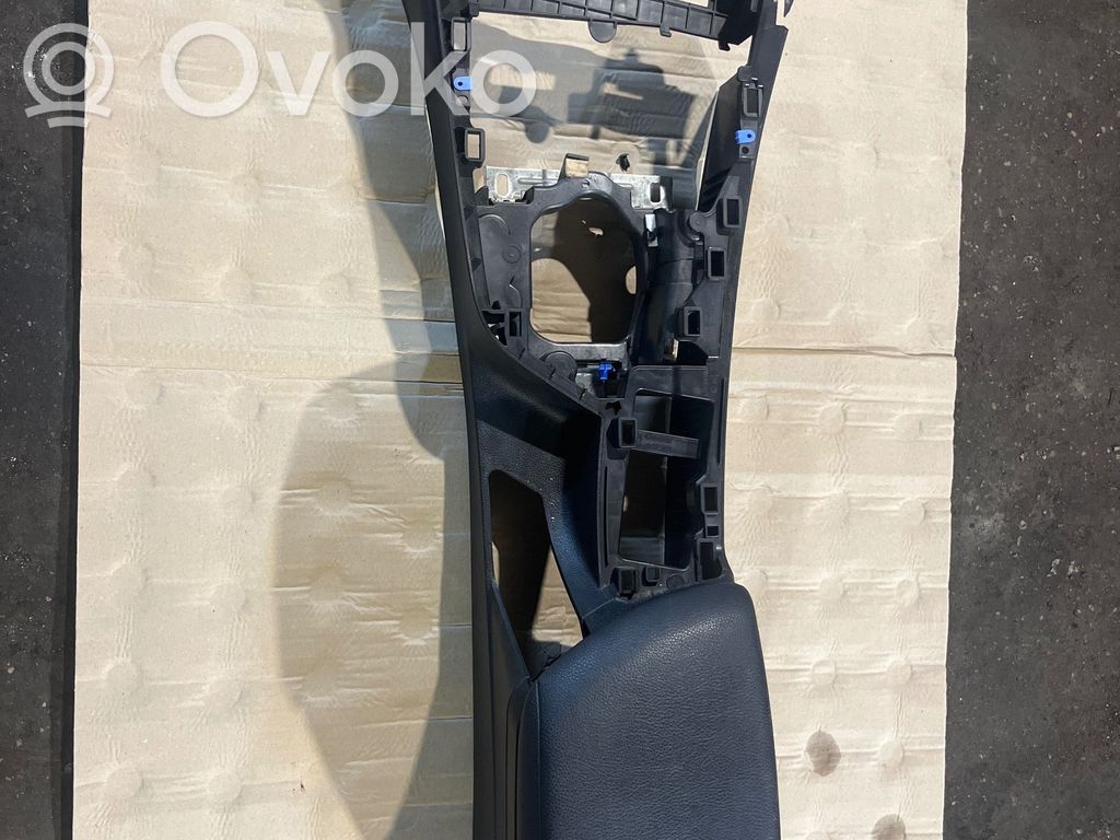 BMW 1 F20 F21 Center console 