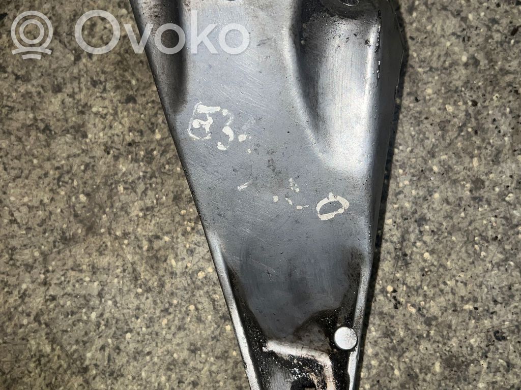 Engine mounting bracket   1133362
