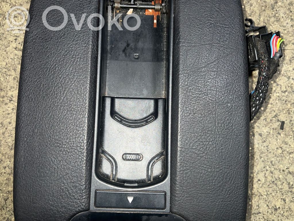 BMW 5 E39 Armrest 