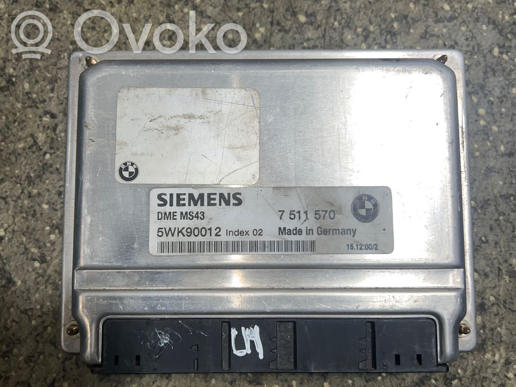 BMW 5 E39 Engine control unit/module 