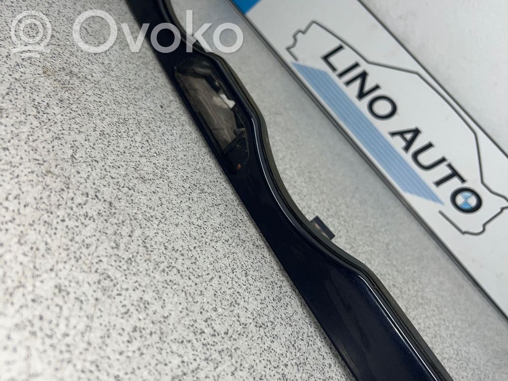 BMW 3 E46 Under headlight/headlamp trim 
