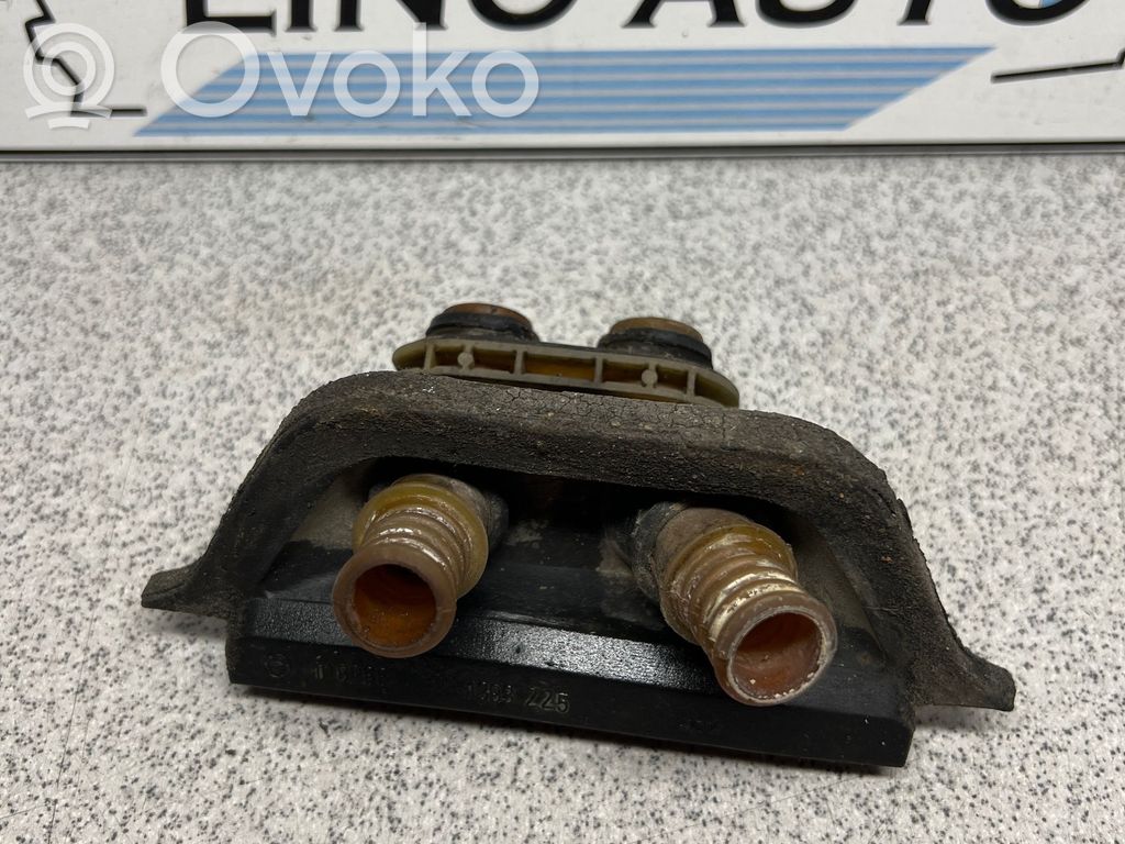 BMW 3 E36 Engine coolant pipe/hose 