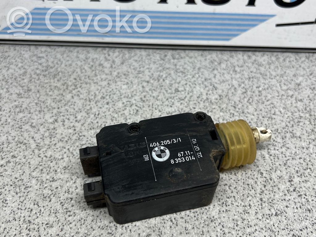 Central locking motor   8353014