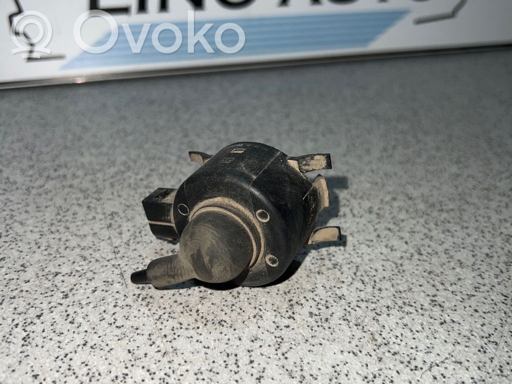BMW 5 E39 Salono temperatūros daviklis 