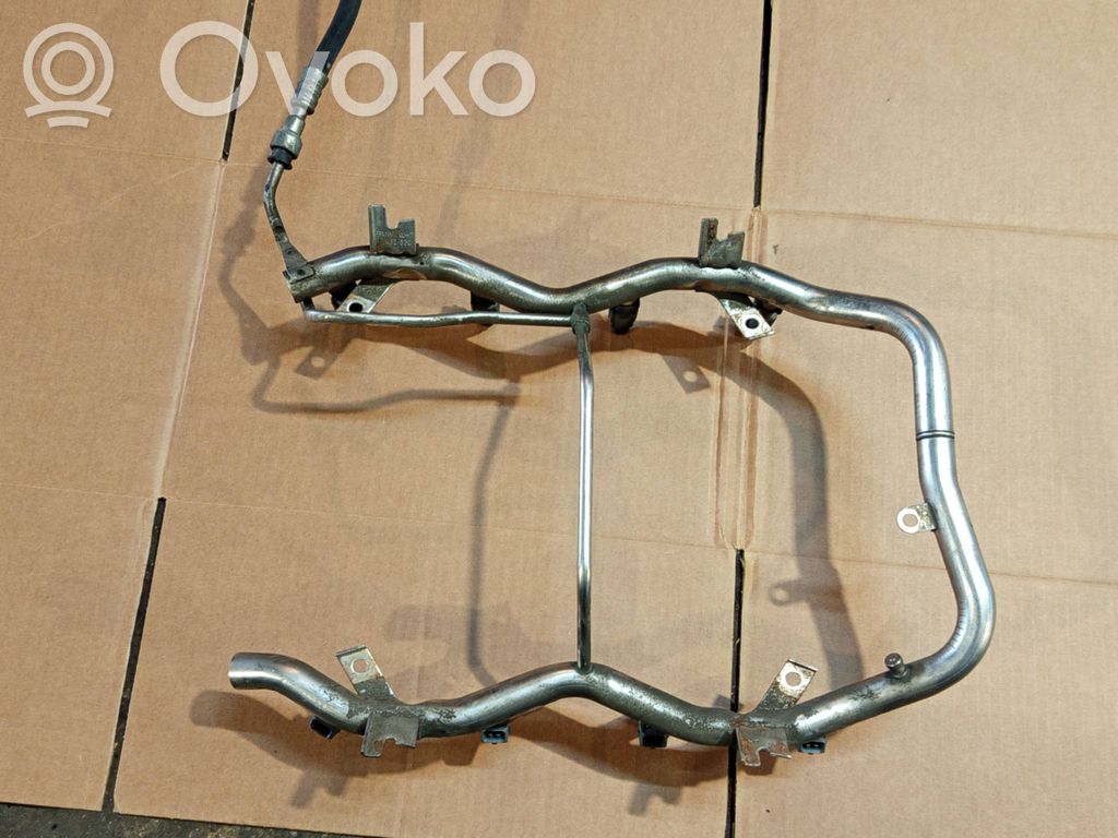 BMW 5 E39 Fuel main line pipe 