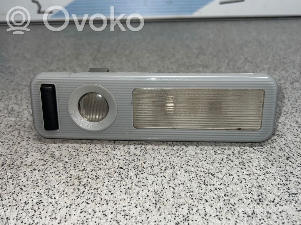 BMW 5 E39 Lampka podsufitki tylna 