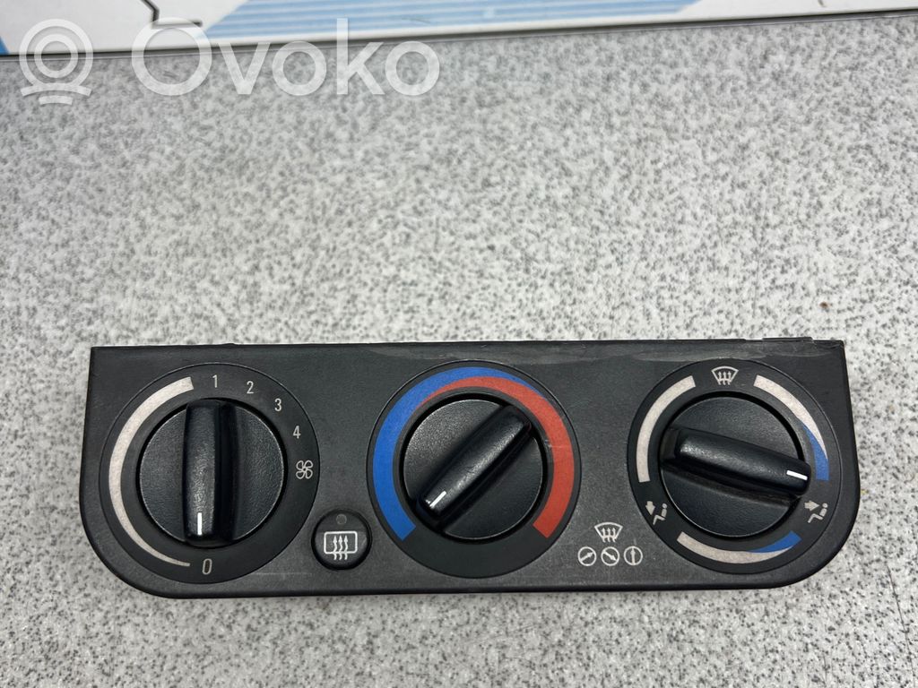 Climate control unit   1393878,1393870