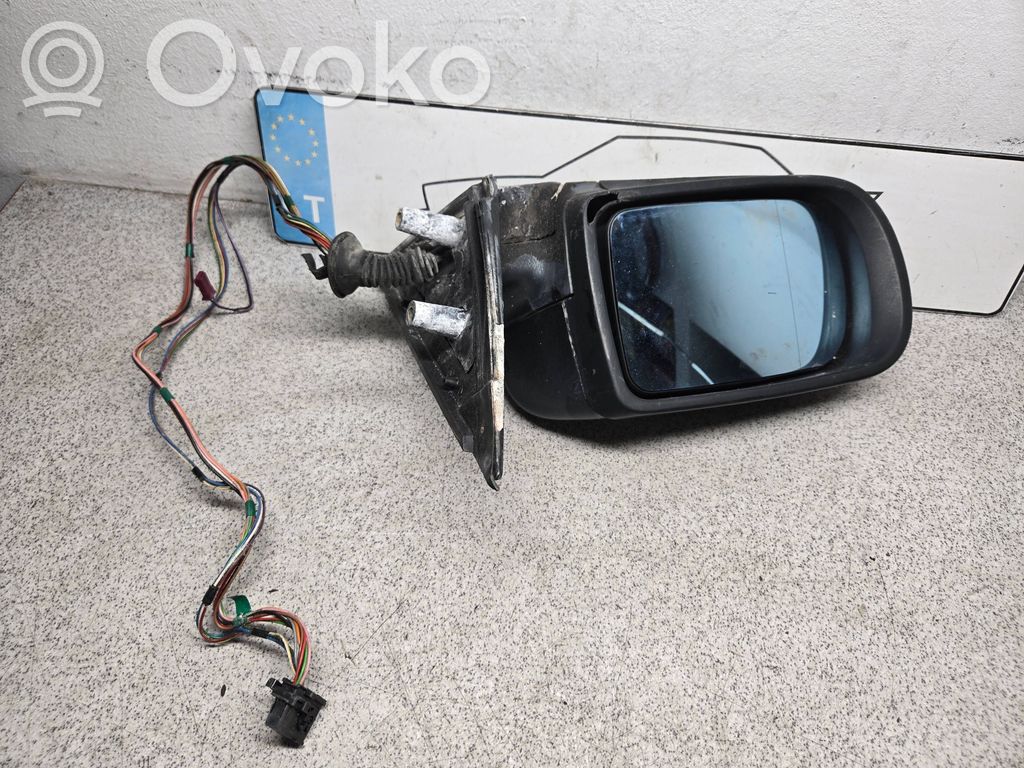 BMW 5 E39 Front door electric wing mirror 