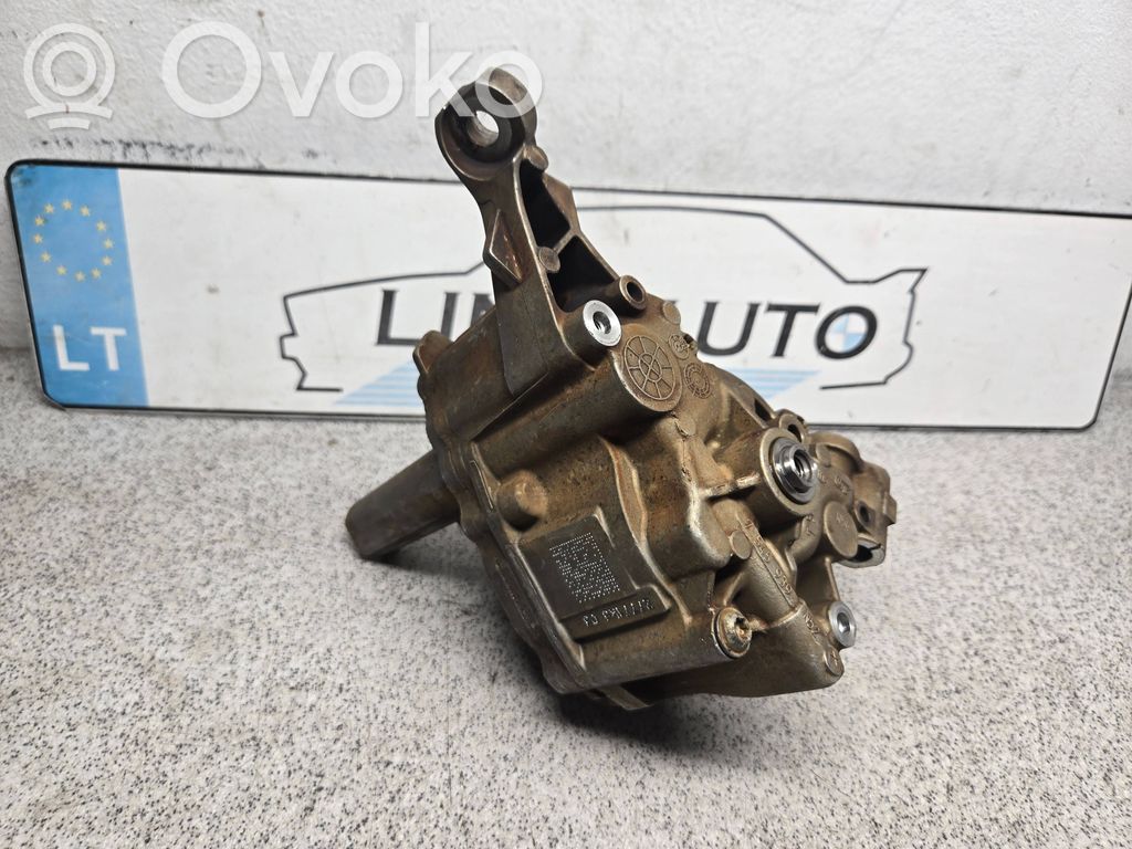 BMW 3 E90 E91 Oil pump 