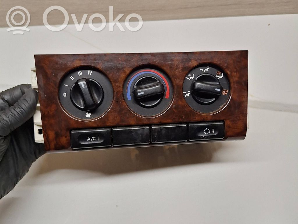 Climate control unit   JFC107850,F09018,TCF39
