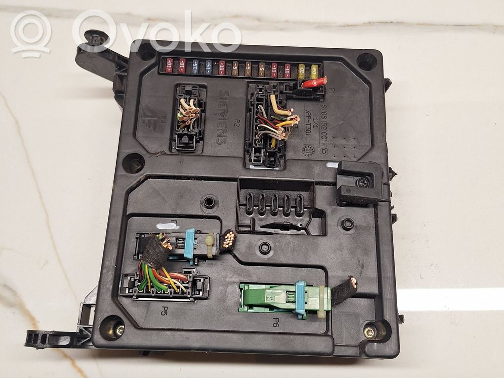 Volkswagen Sharan Fuse module 